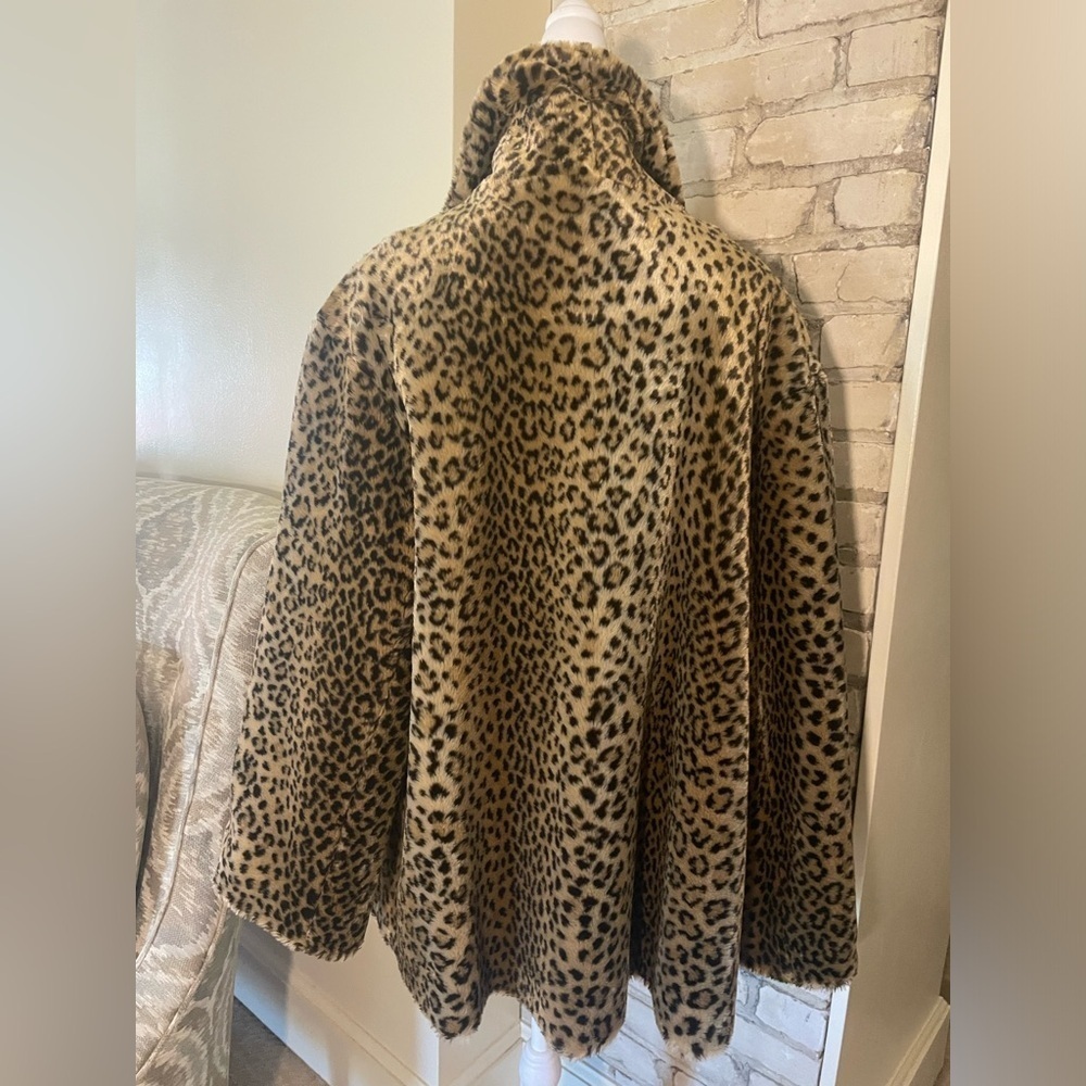 **Sold**Leopard Print, Faux Fur Coat, Pea Coat Sz M/L Utex Classics Vintage - Picture 4 of 15